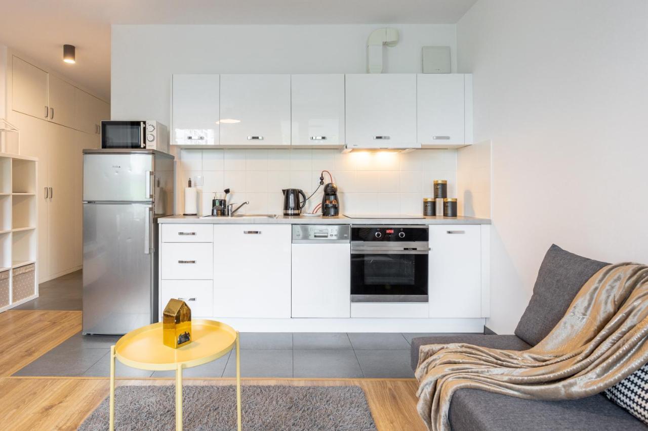 Golden Apartments Warsaw - Big And Bright Stylish Apartments - City Center - Pereca מראה חיצוני תמונה