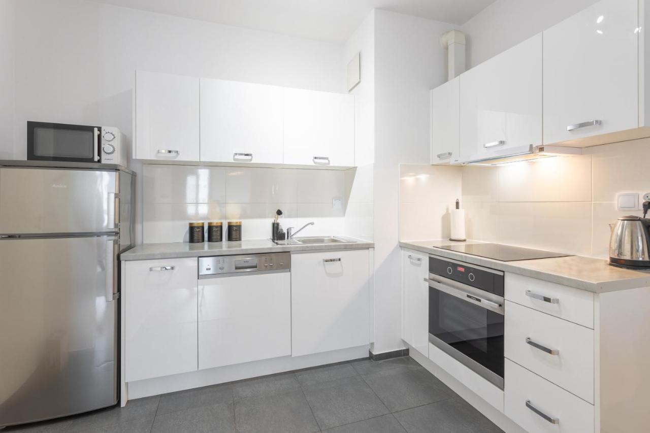 Golden Apartments Warsaw - Big And Bright Stylish Apartments - City Center - Pereca מראה חיצוני תמונה