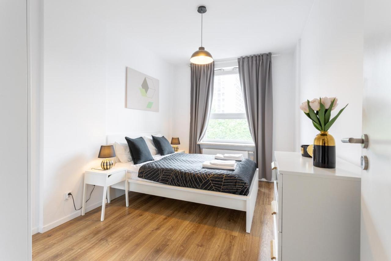 Golden Apartments Warsaw - Big And Bright Stylish Apartments - City Center - Pereca מראה חיצוני תמונה