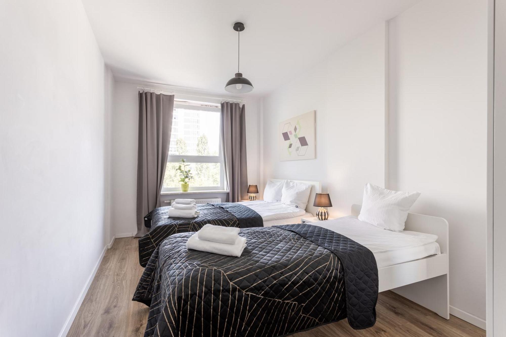Golden Apartments Warsaw - Big And Bright Stylish Apartments - City Center - Pereca מראה חיצוני תמונה