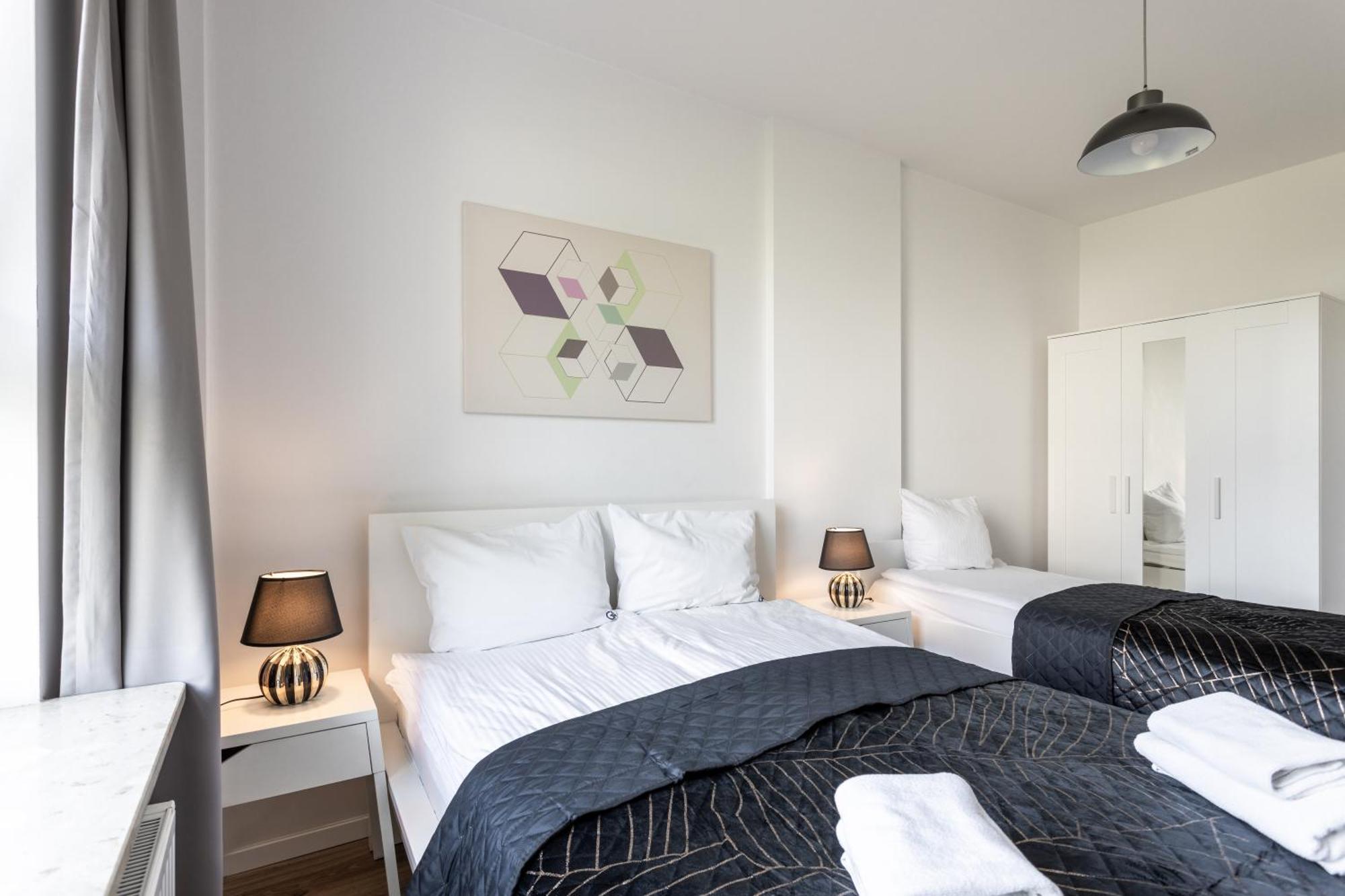 Golden Apartments Warsaw - Big And Bright Stylish Apartments - City Center - Pereca מראה חיצוני תמונה
