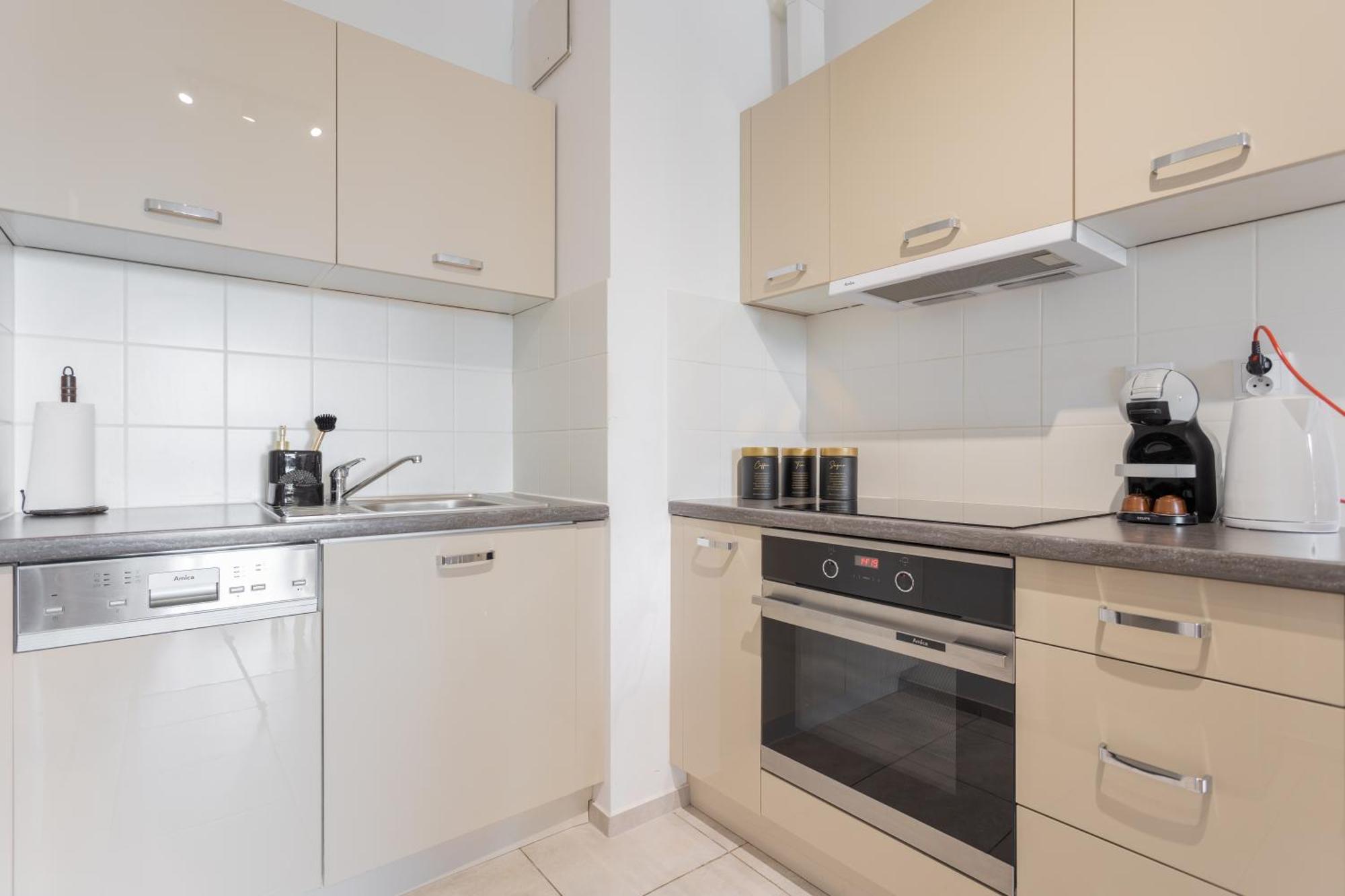 Golden Apartments Warsaw - Big And Bright Stylish Apartments - City Center - Pereca מראה חיצוני תמונה