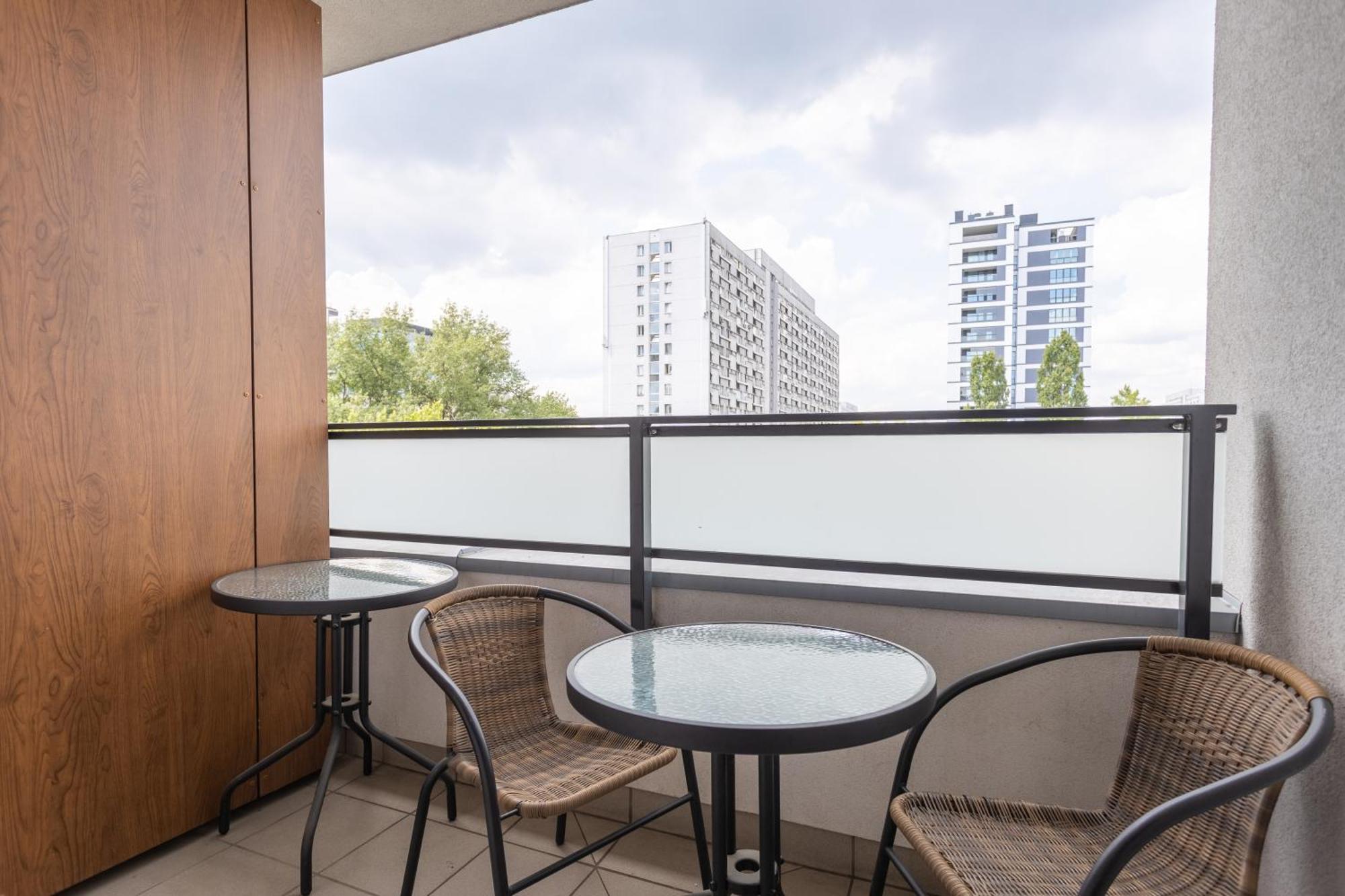 Golden Apartments Warsaw - Big And Bright Stylish Apartments - City Center - Pereca מראה חיצוני תמונה