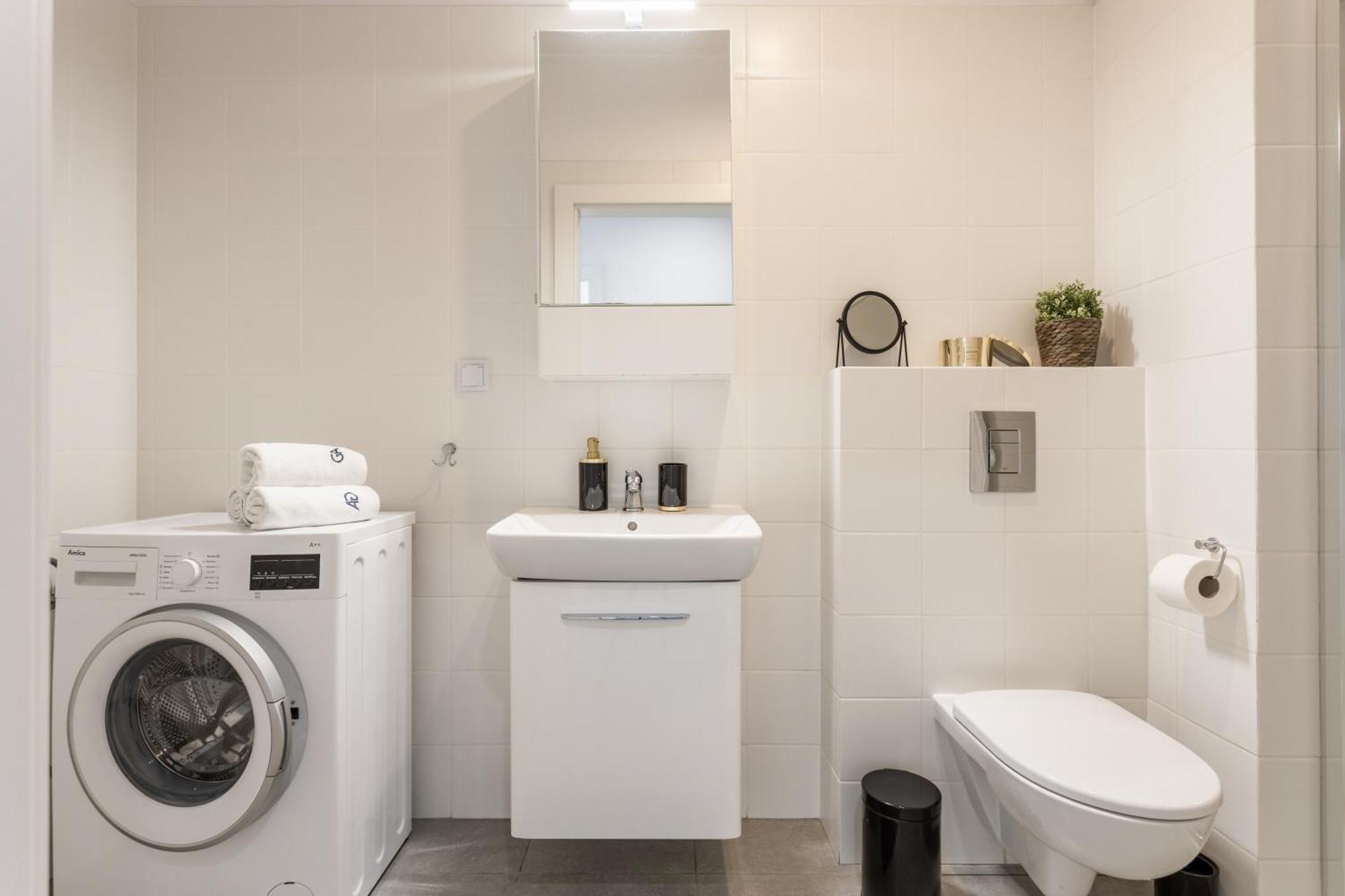 Golden Apartments Warsaw - Big And Bright Stylish Apartments - City Center - Pereca מראה חיצוני תמונה