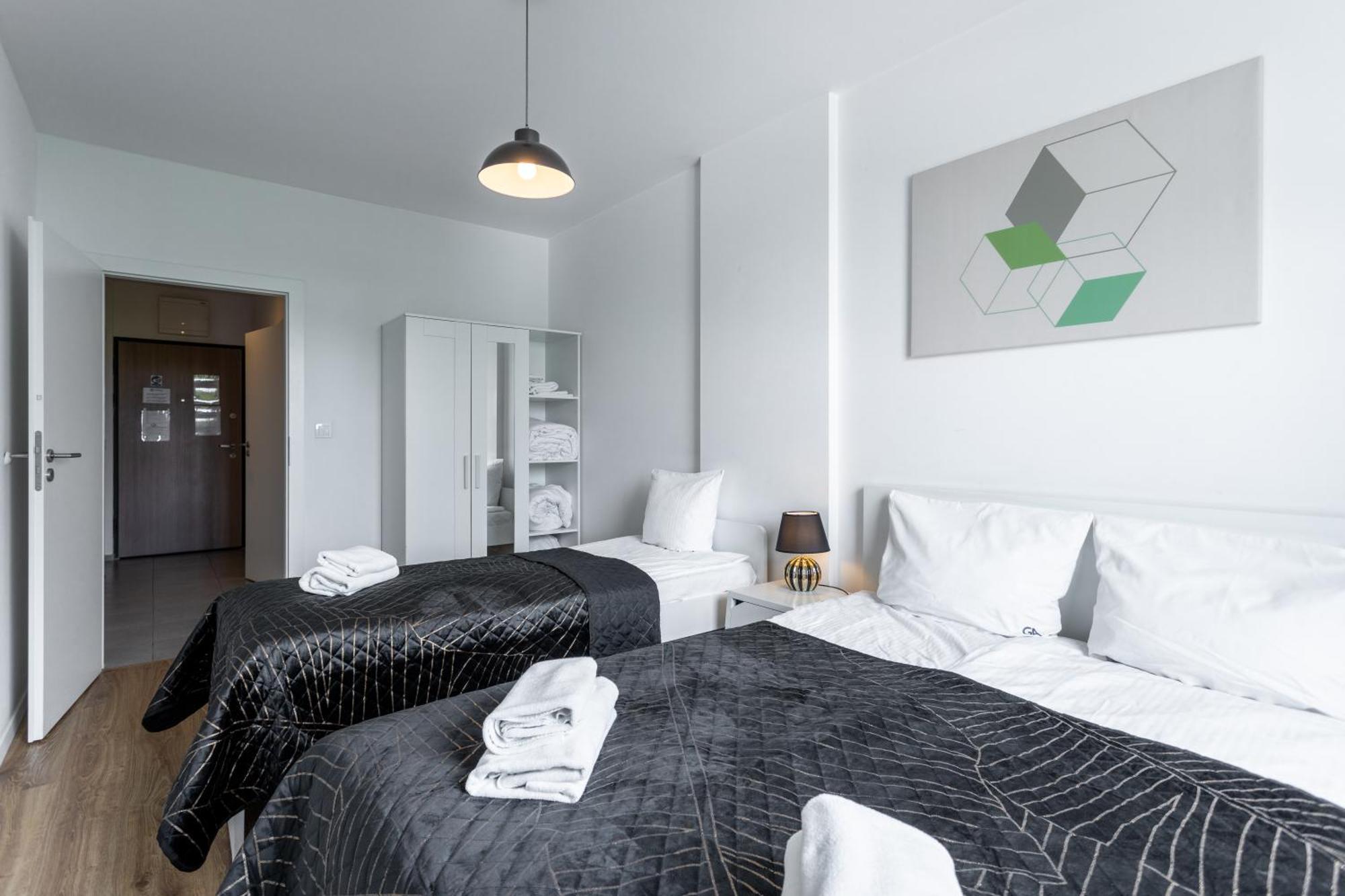 Golden Apartments Warsaw - Big And Bright Stylish Apartments - City Center - Pereca מראה חיצוני תמונה