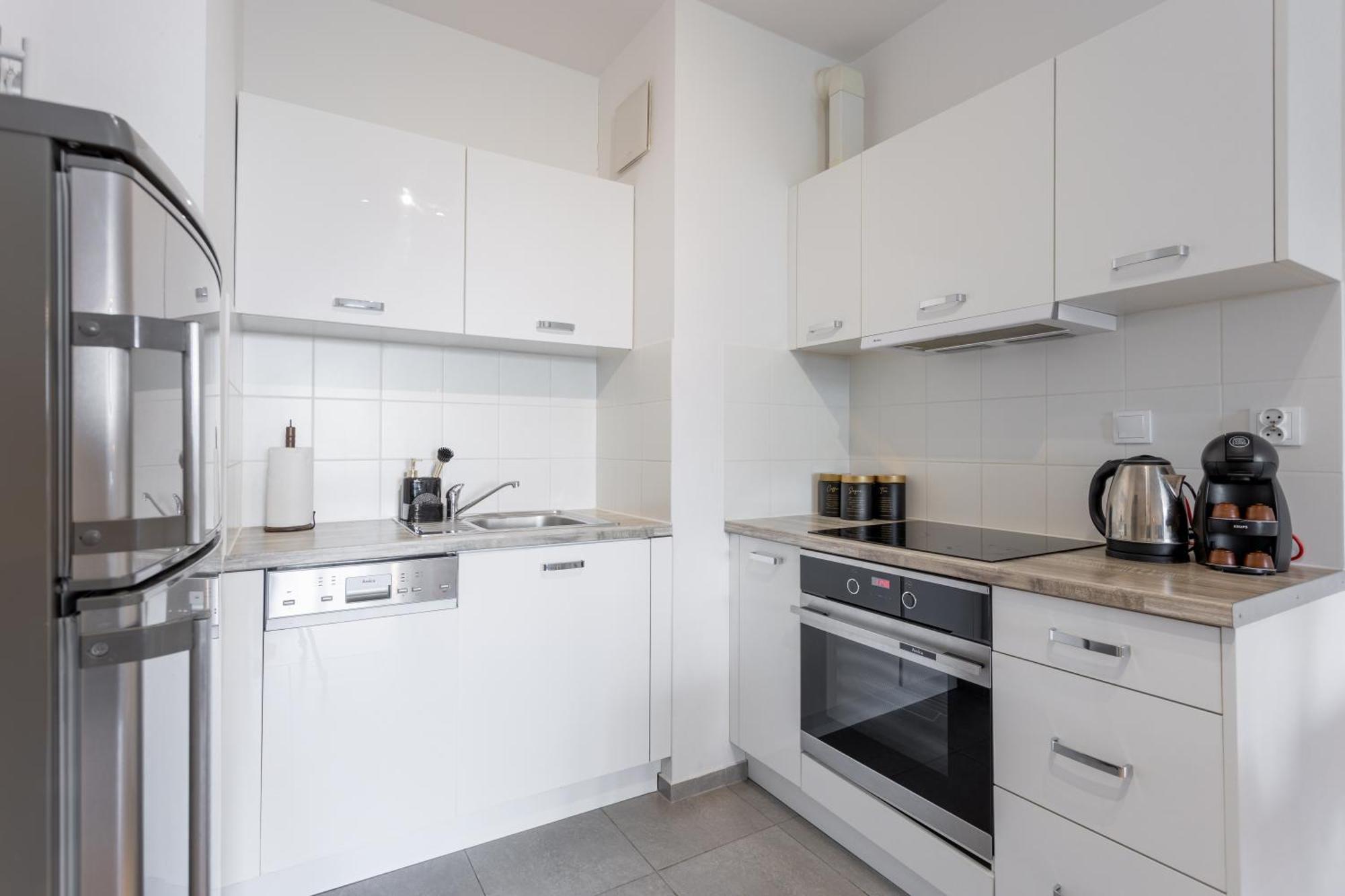 Golden Apartments Warsaw - Big And Bright Stylish Apartments - City Center - Pereca מראה חיצוני תמונה