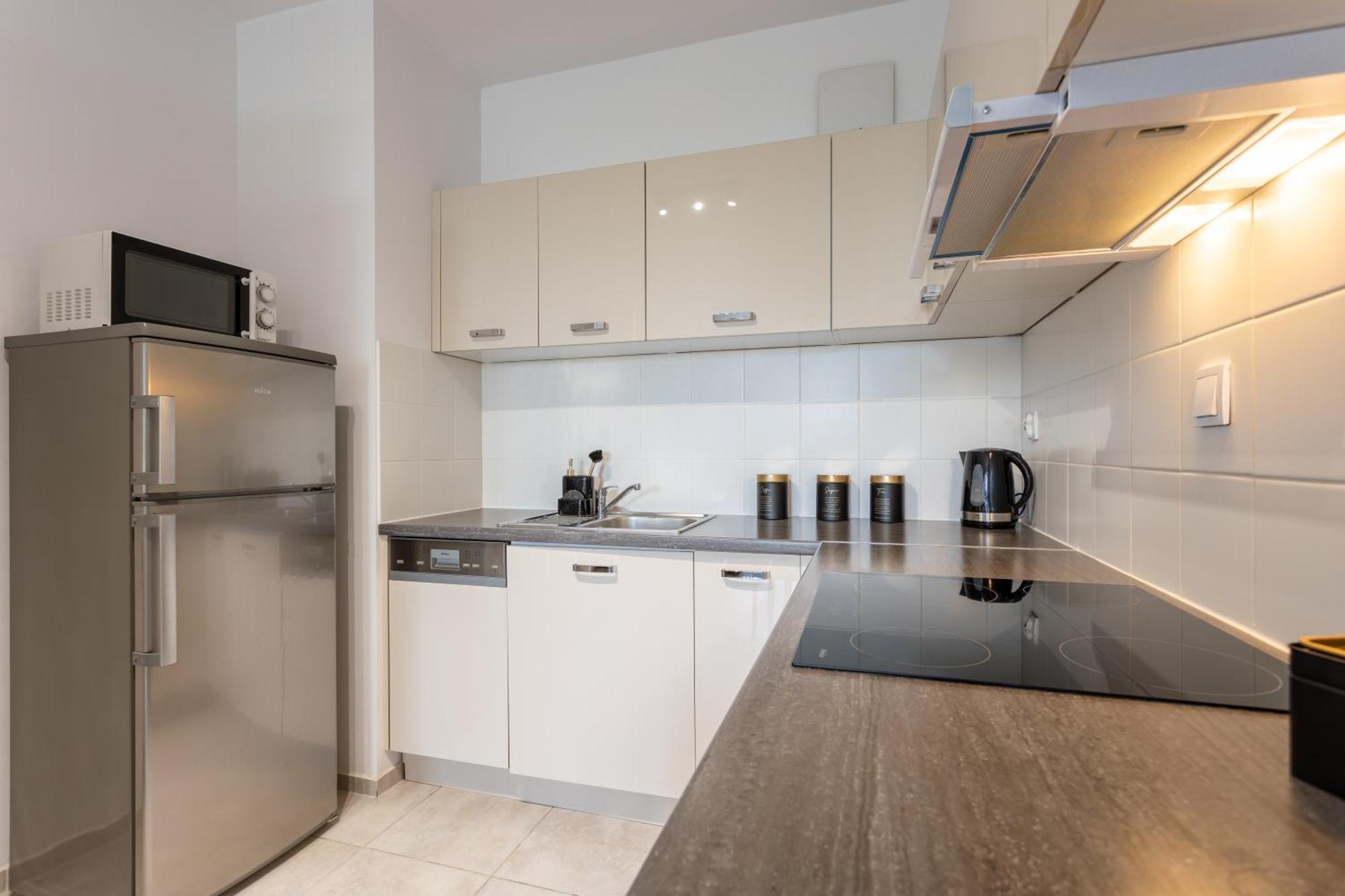 Golden Apartments Warsaw - Big And Bright Stylish Apartments - City Center - Pereca מראה חיצוני תמונה