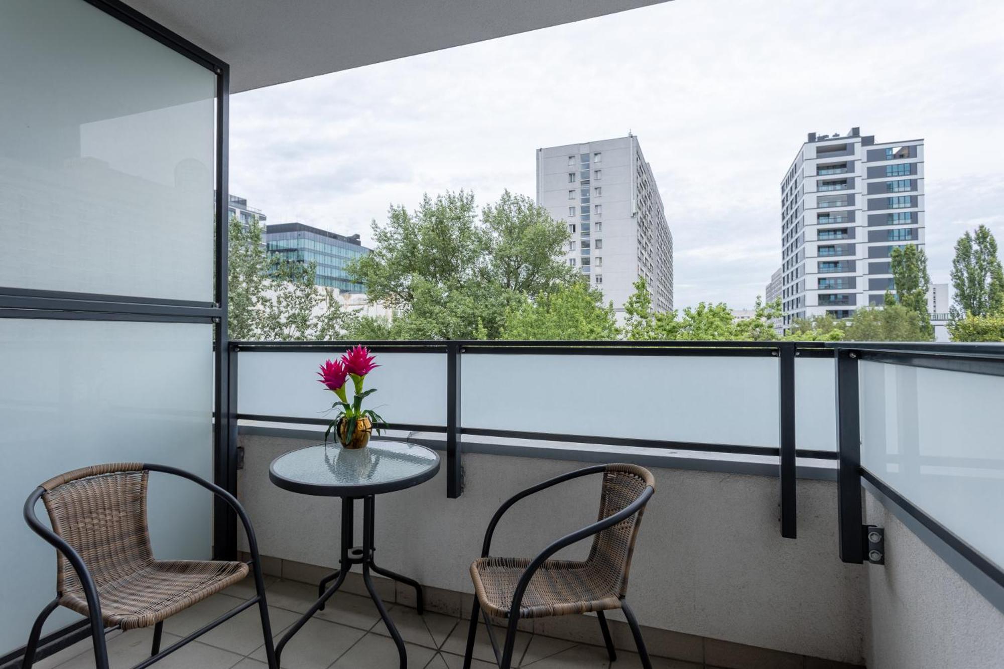 Golden Apartments Warsaw - Big And Bright Stylish Apartments - City Center - Pereca מראה חיצוני תמונה